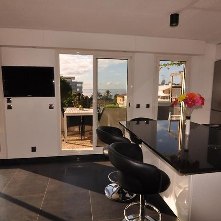 Gorgeous One-Bedroom Apartment With Terrace And Sea View -Stayinantibes- Bijou Plage Экстерьер фото