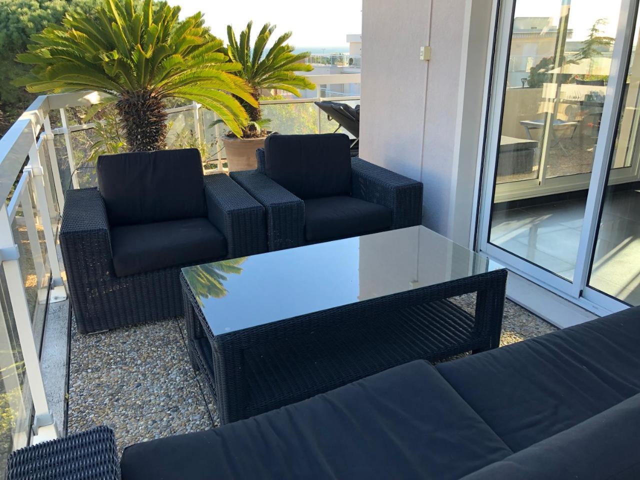 Gorgeous One-Bedroom Apartment With Terrace And Sea View -Stayinantibes- Bijou Plage Экстерьер фото